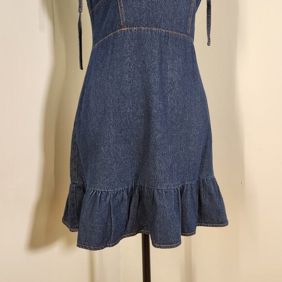 DAY + MOON NWT Denim Mini Dress with Ruffle Hem, Size Large - Picture 8 of 14